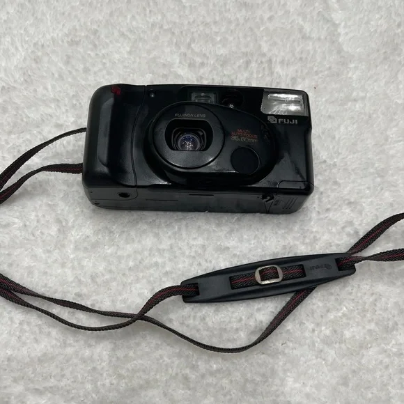 Fuji Tele Cardia Super-III Point & Shoot 35mm Film Camera - UNTESTED