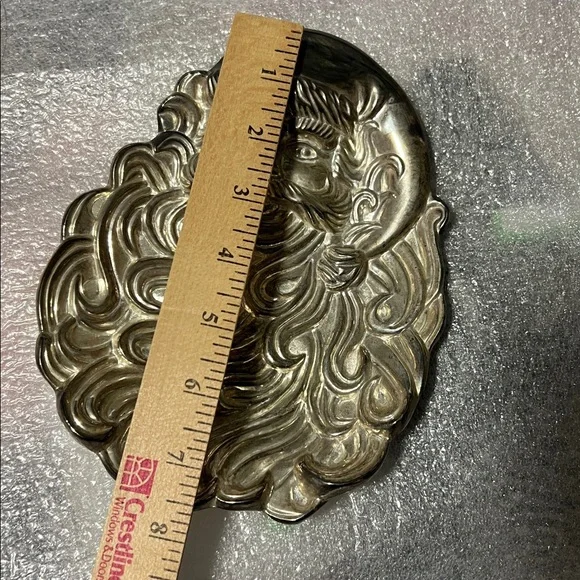 International Silver Company Santa Claus candy trinket dish