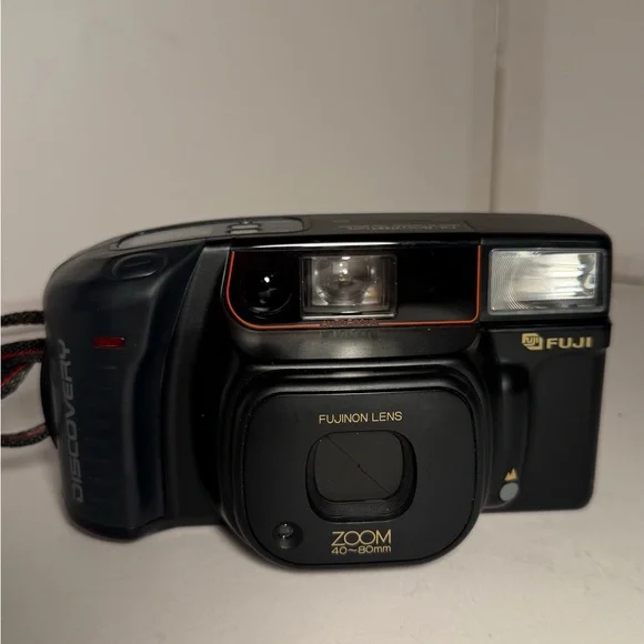 FUJI DISCOVERY 800 ZOOM 40-80mm
