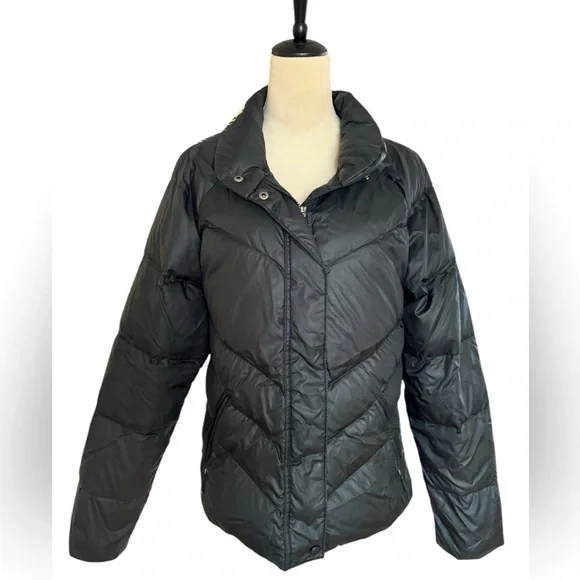 Nike sportwear down puffer black coat
