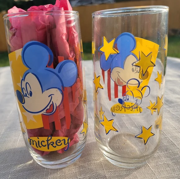 Vintage Mickey mouse glass‎ cups-set of 2