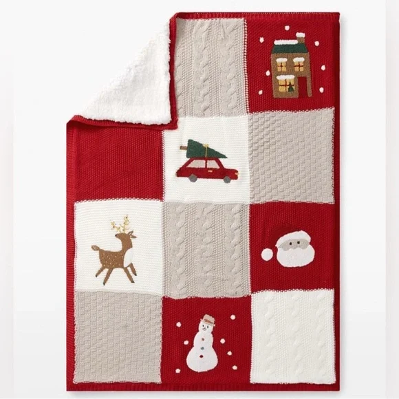 POTTERY BARN 40”x50” Christmas Cable Knit Sherpa Blanket