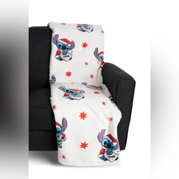 Disney’s Stitch Throw Blanket