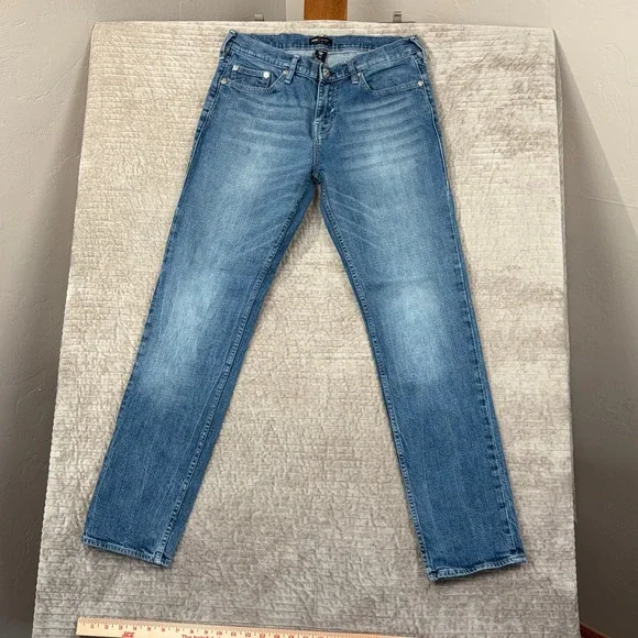True Religion Geno Relaxed Slim Jeans Mens‎ Size 32 Blue Wash Denim