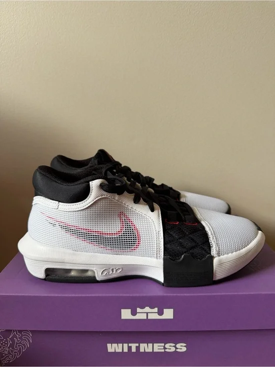 Nike Lebron Witness 8 White University Red FB2239-103 Men’s Size 12