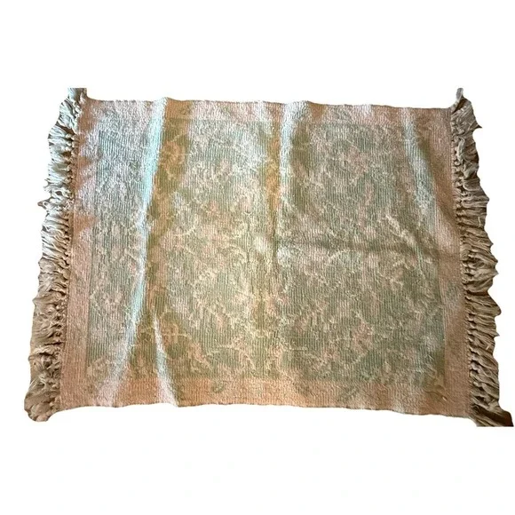 Vintage Throw Rug Floral Green 33