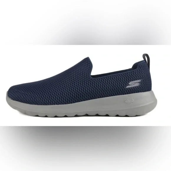 New SkechersGo Walk Max Low Navy Men’s Size: 10.5