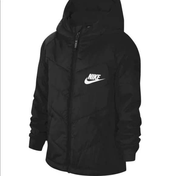 NWT Nike kids puffer jacket in black Size: M (10-12)