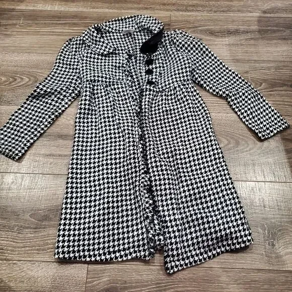 Girls Holiday Editions Jacket Size 7-8 Black and White Houndstooth Long Jacket