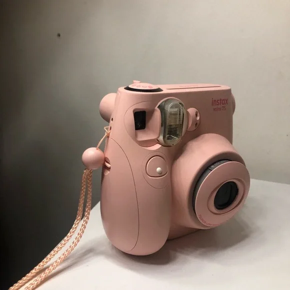 Fujifilm Instax Mini 7S Instant Camera - Pink