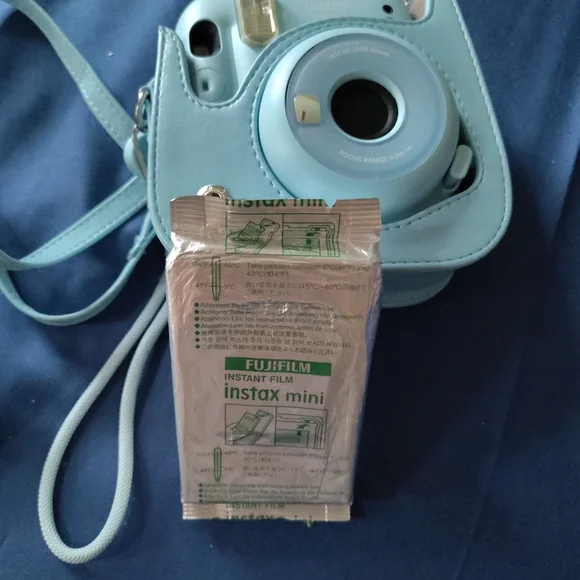 Fujifilm Instax Mini in Light Blue with Film Pack