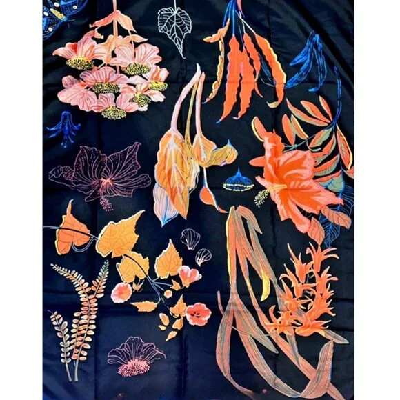 Black Floral Tapestry Hanging‎ Wall Decor
