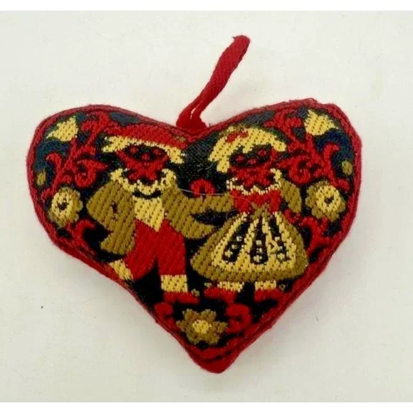 Heart‎ Shaped Tapestry Ornament Austrian Fold Art Needlepoint Gold Stuffed