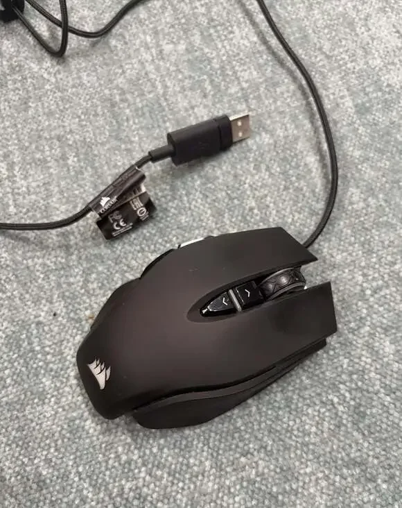 Corsair Vengeance M65 FPS Gaming Mouse