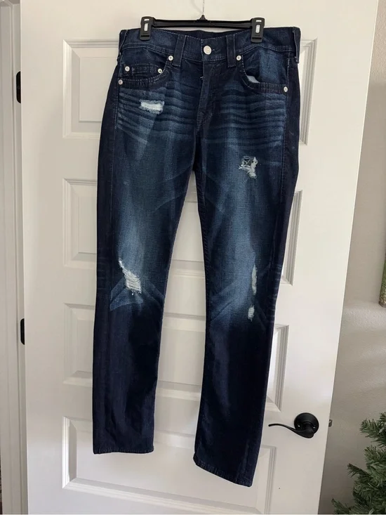 Men’s True Religion Dark Wash Distressed Straight-Leg Jeans, 34x34
