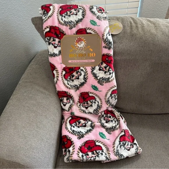 NWT- Holiday Ho Ho Ho Plush Printed Cowboy Santa Throw Blanket 50” x 70”