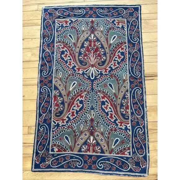VTG Handmade Aubusson Rug French Chain Stitch Needlepoint 2.5x3.75 Ft Vibrant