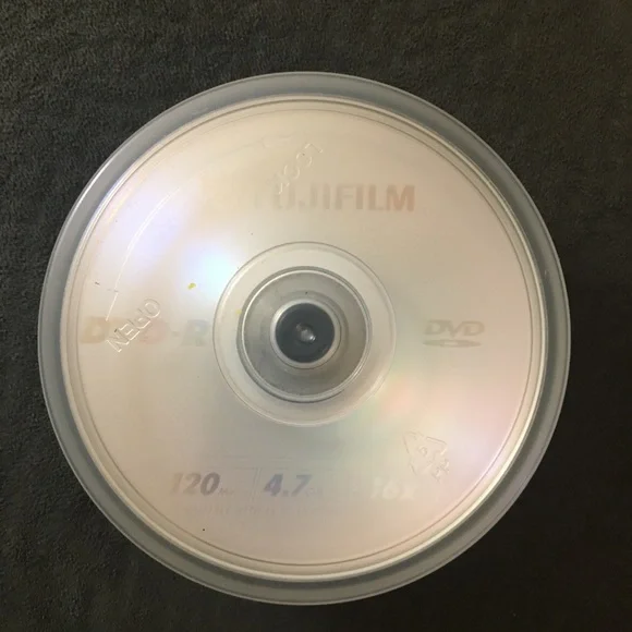 New- FujiFilm dvd-r (20 discs)