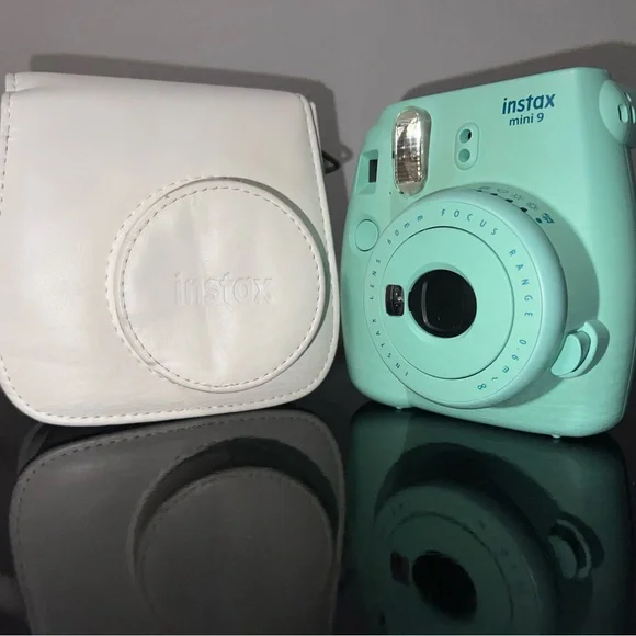 Fuji film Mini 9