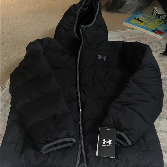 Under Armour Black Quilted puffer Hooded coat