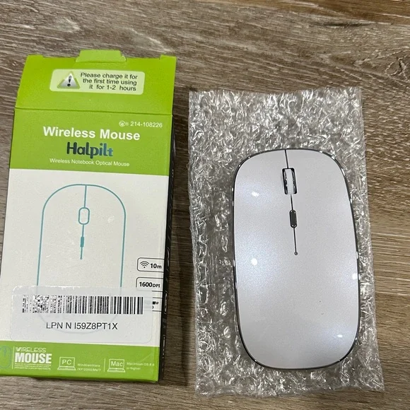 Wireless Mouse - Silver and opal color