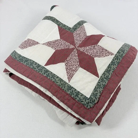 Holiday Quilt 84x84 Patchwork Christmas Star Backing Cottage Grandma Farmhouse