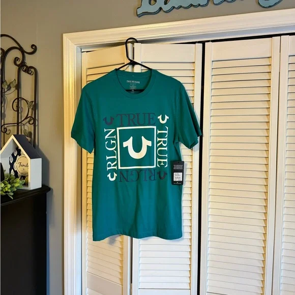 True Religion T-Shirt SZ‎ SM NWT