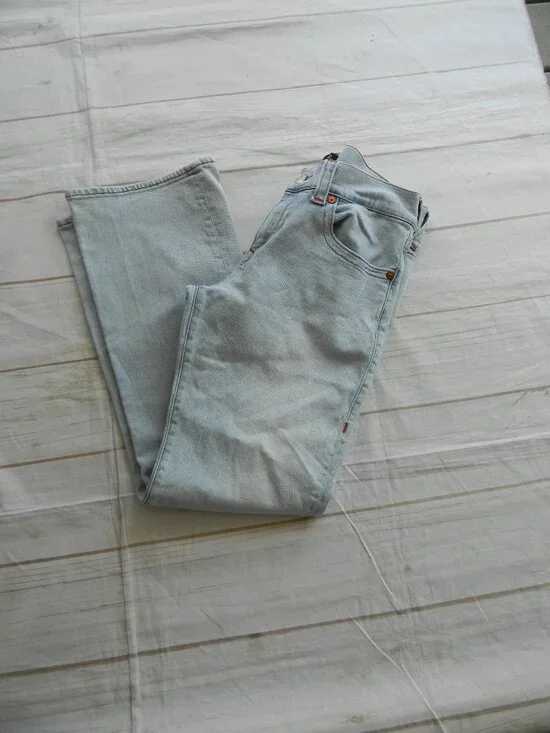 EUC TRUE RELIGION BILLY RELAXED BOOTCUT LIGHT WASH JEANS MENS SZ 33 (32