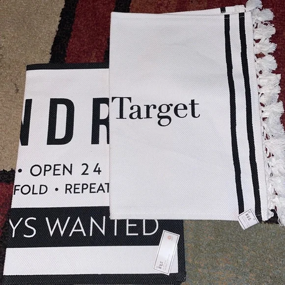 BUNDLE‎ of 2 Rugs