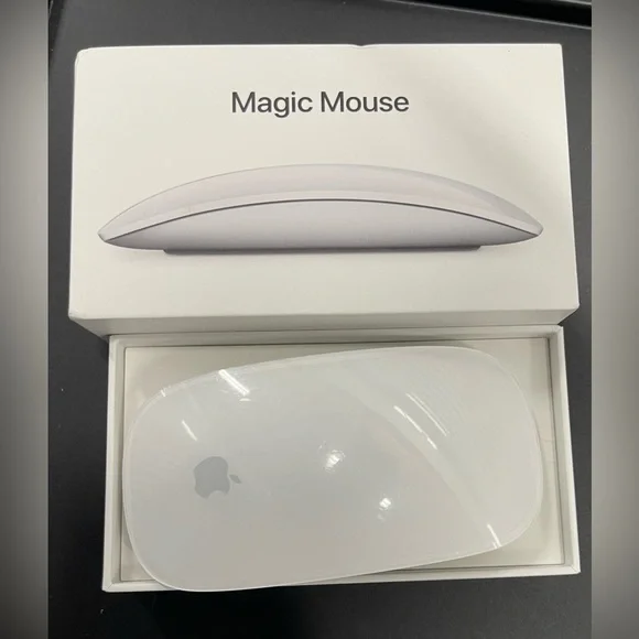 Apple Magic Mouse 2 Wireless - LIKE NEW