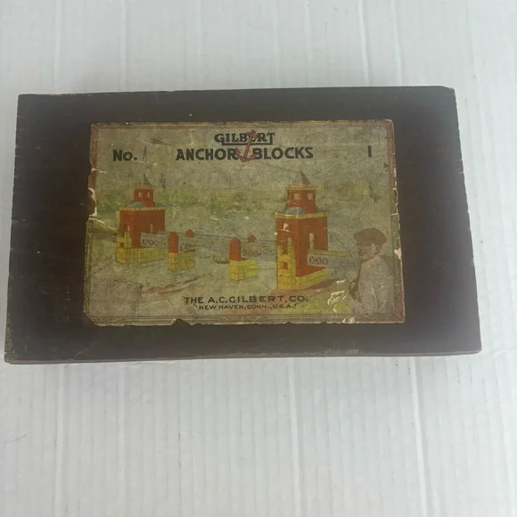 Antique-Gilbert Anchor Blocks Wood Box Advertising/Retro Toy