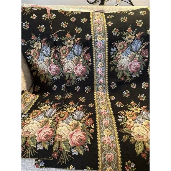 Roses Romantic Victorian Stripe Upholstery Fabric Tapestry Traditional Pieces