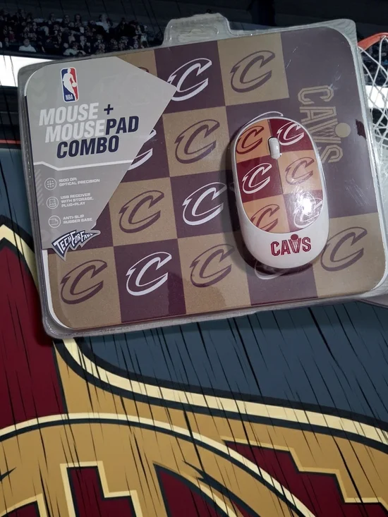 NBA Cleveland Cavaliers Red and Blue Wireless Mouse with Matching Mousepad