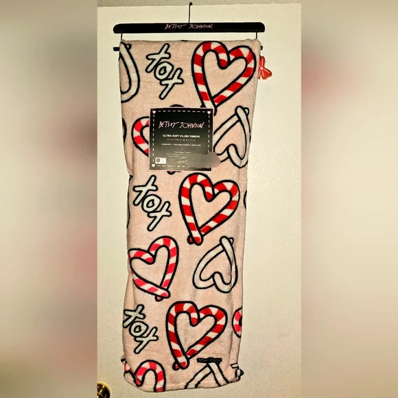 Betsey Johnson Christmas blanket