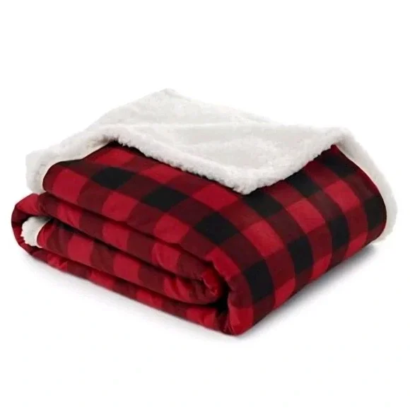Eddie Bauer~Cabin Plaid Red Sherpa 50x60