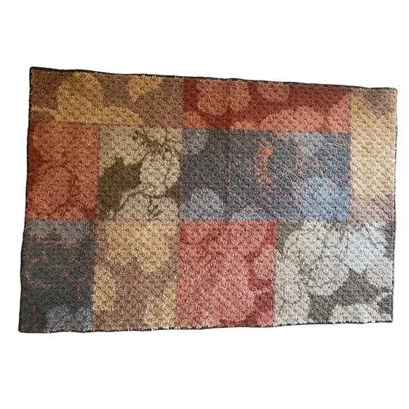 Multicolor square print floral print rectangle rug size 30x45inches