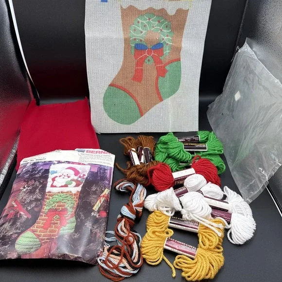 Bernat Vintage 1983 Santa In Chimney Quickstitch Christmas 9