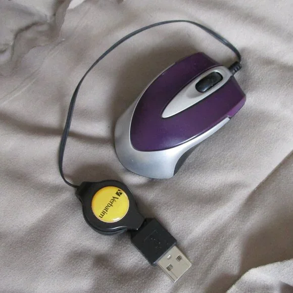 mini mouse with retractable cord