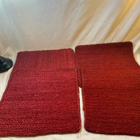 Elegant Red Woven Home Accent placemats