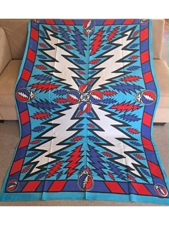 New Lightning Bolt Blue Grateful Dead Wall Decor Gift Tapestry 86x54 NIP Skulls