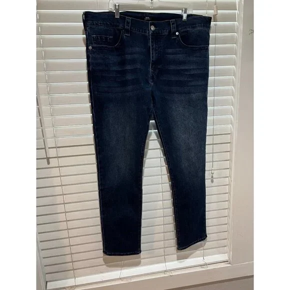 True Religion Rocco Relaxed Skinny Jeans w/Green Stitching NWT -‎ MSRP $159