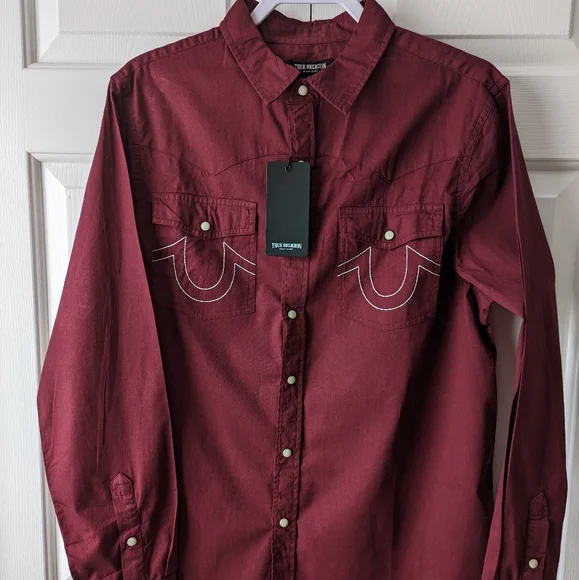 TRUE RELIGION BUTTON DOWN SHIRT