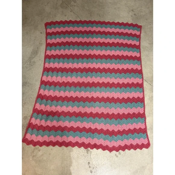 Vintage Blue Handmade 52 x 72