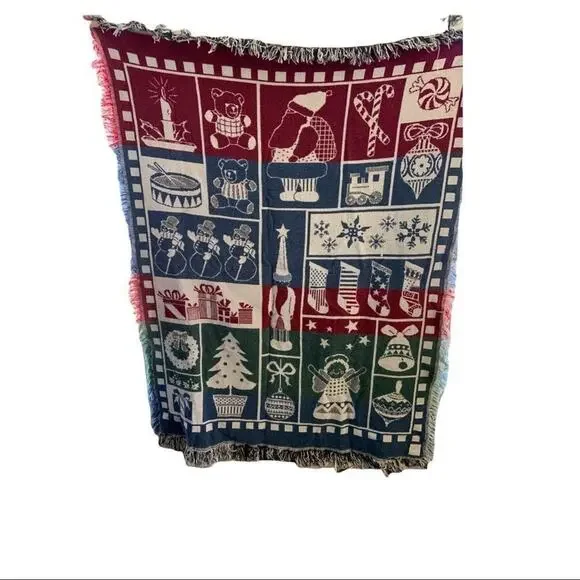 Christmas holiday woven throw blanket! Super festive! In great condition!