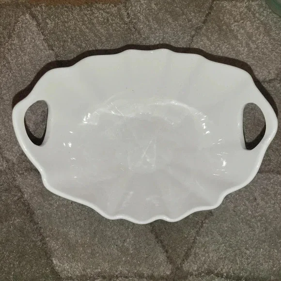 10 Strawberry Street Whittier Boat Bowl with Wave Texture