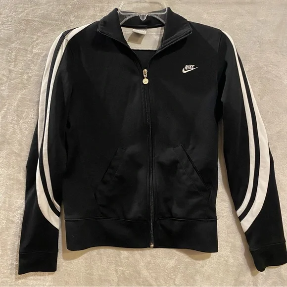 Nike Jacket Youth Small 4-6 Black Full Zip Swoosh Spellout