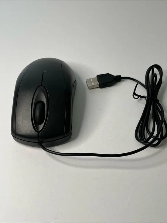 Wired USB Optical Mouse in Black