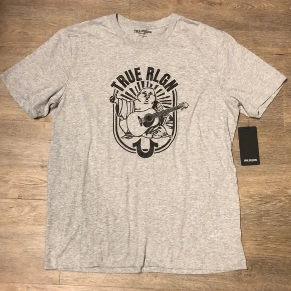 Brand🆕🔥🔥🔥 TRUE RELIGION short sleeve tee.