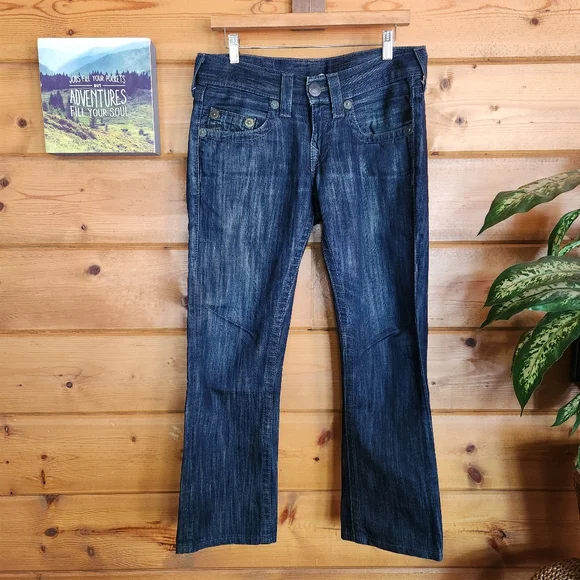 True Religion 💙 Bobby Dark Wash Straight Denim Jeans Black Leather Logo 28 X28