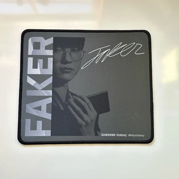 New Exclusive SKT Faker X Samsung Galaxy #PlayGalaxy mousepad